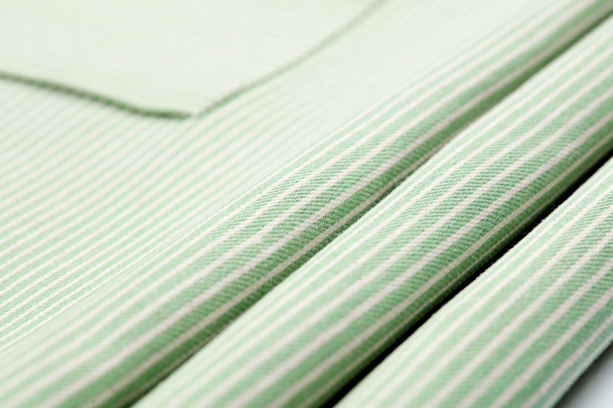 Bistro Apron with Pockets