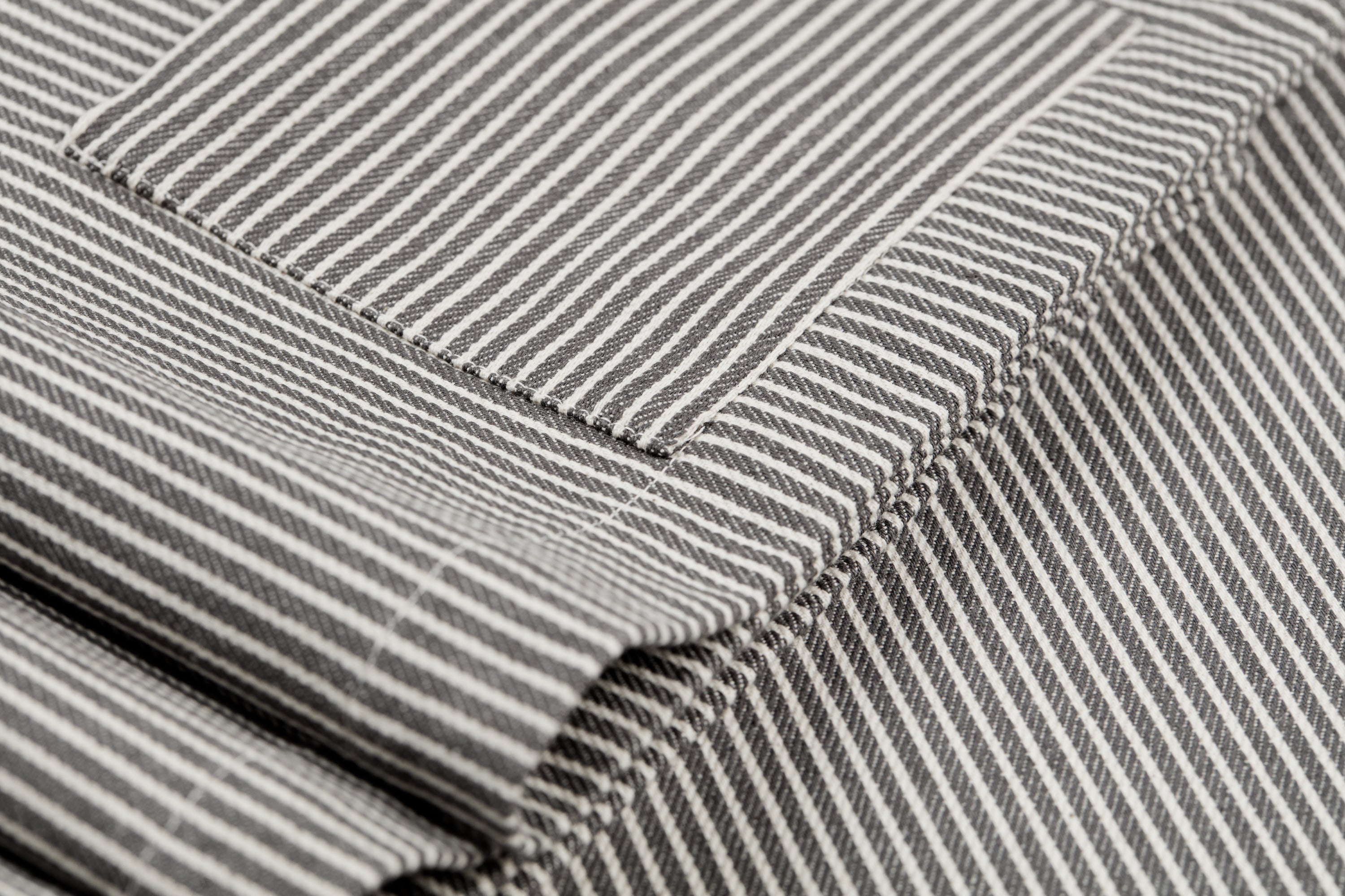Bistro Apron with Pockets
