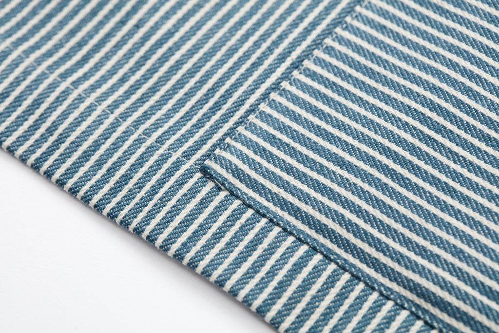 Bistro Apron with Pockets