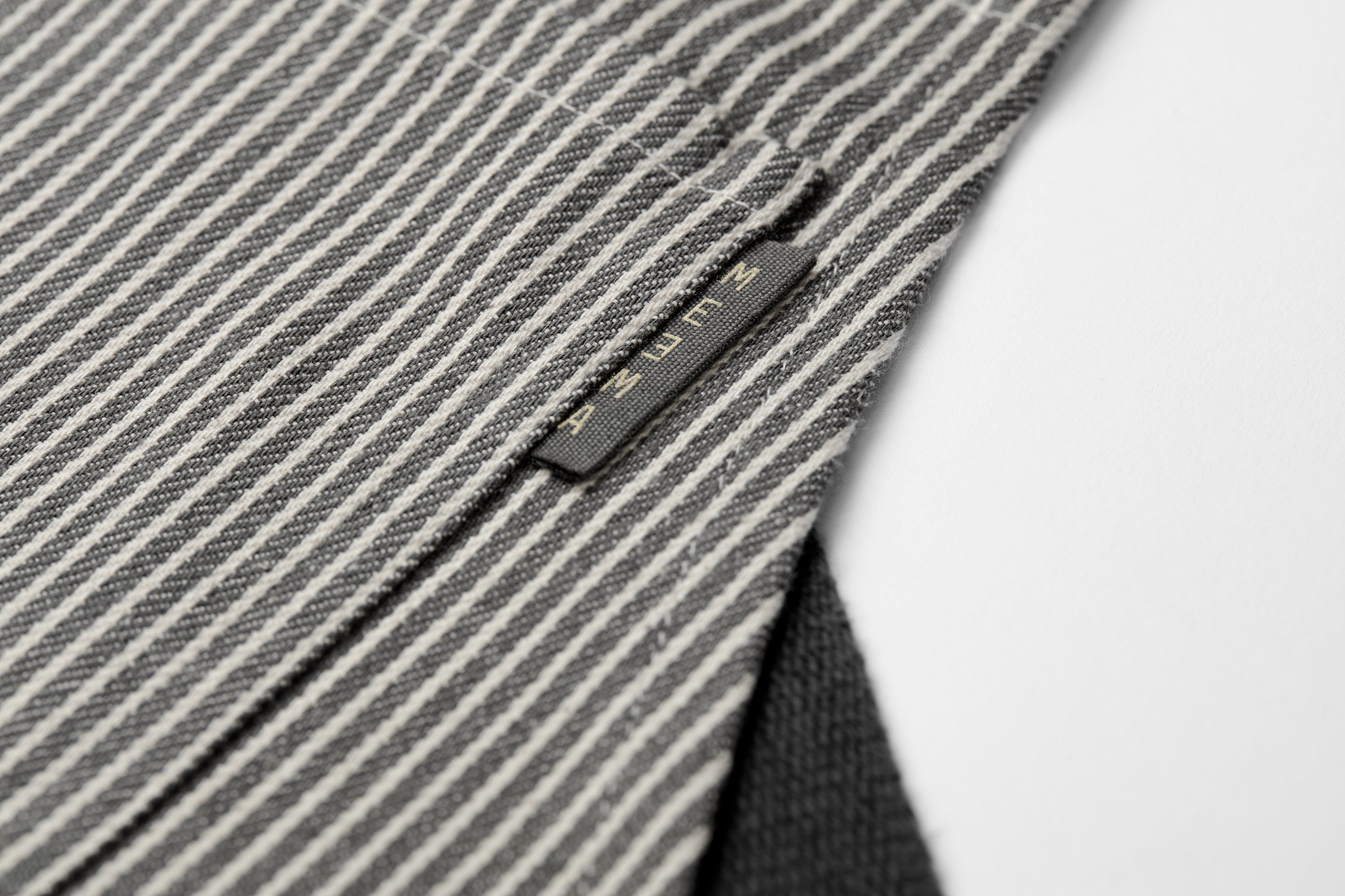 Bistro Apron with Pockets