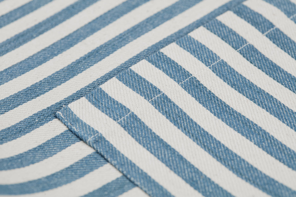 Bistro Apron with Pockets