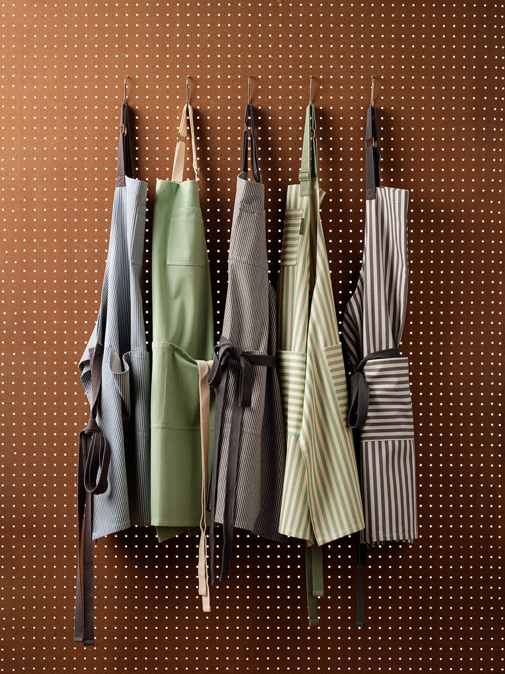 Bib Apron with Pockets